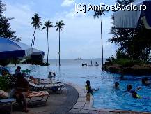 [P03] piscina » foto by annaga
 - 
<span class="allrVoted glyphicon glyphicon-heart hidden" id="av101941"></span>
<a class="m-l-10 hidden" id="sv101941" onclick="voting_Foto_DelVot(,101941,6528)" role="button">șterge vot <span class="glyphicon glyphicon-remove"></span></a>
<a id="v9101941" class=" c-red"  onclick="voting_Foto_SetVot(101941)" role="button"><span class="glyphicon glyphicon-heart-empty"></span> <b>LIKE</b> = Votează poza</a> <img class="hidden"  id="f101941W9" src="/imagini/loader.gif" border="0" /><span class="AjErrMes hidden" id="e101941ErM"></span>