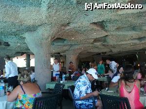 [P01] Restaurantul din grota » foto by geduc
 - 
<span class="allrVoted glyphicon glyphicon-heart hidden" id="av441460"></span>
<a class="m-l-10 hidden" id="sv441460" onclick="voting_Foto_DelVot(,441460,6534)" role="button">șterge vot <span class="glyphicon glyphicon-remove"></span></a>
<a id="v9441460" class=" c-red"  onclick="voting_Foto_SetVot(441460)" role="button"><span class="glyphicon glyphicon-heart-empty"></span> <b>LIKE</b> = Votează poza</a> <img class="hidden"  id="f441460W9" src="/imagini/loader.gif" border="0" /><span class="AjErrMes hidden" id="e441460ErM"></span>