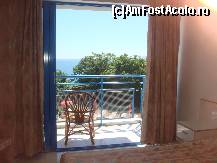 [P01] Vedere din camera de hotel catre piscina exterioara si catre mare. » foto by aceeasiraluca
 - 
<span class="allrVoted glyphicon glyphicon-heart hidden" id="av214874"></span>
<a class="m-l-10 hidden" id="sv214874" onclick="voting_Foto_DelVot(,214874,6541)" role="button">șterge vot <span class="glyphicon glyphicon-remove"></span></a>
<a id="v9214874" class=" c-red"  onclick="voting_Foto_SetVot(214874)" role="button"><span class="glyphicon glyphicon-heart-empty"></span> <b>LIKE</b> = Votează poza</a> <img class="hidden"  id="f214874W9" src="/imagini/loader.gif" border="0" /><span class="AjErrMes hidden" id="e214874ErM"></span>