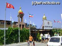 [P01] Dolphin Park Alanya - intrarea in parcul acvatic » foto by biancuta
 - 
<span class="allrVoted glyphicon glyphicon-heart hidden" id="av210111"></span>
<a class="m-l-10 hidden" id="sv210111" onclick="voting_Foto_DelVot(,210111,6591)" role="button">șterge vot <span class="glyphicon glyphicon-remove"></span></a>
<a id="v9210111" class=" c-red"  onclick="voting_Foto_SetVot(210111)" role="button"><span class="glyphicon glyphicon-heart-empty"></span> <b>LIKE</b> = Votează poza</a> <img class="hidden"  id="f210111W9" src="/imagini/loader.gif" border="0" /><span class="AjErrMes hidden" id="e210111ErM"></span>