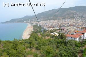 [P03] Alanya din telegondolă-la stânga plaja Kleopatra » foto by AZE
 - 
<span class="allrVoted glyphicon glyphicon-heart hidden" id="av1080846"></span>
<a class="m-l-10 hidden" id="sv1080846" onclick="voting_Foto_DelVot(,1080846,6591)" role="button">șterge vot <span class="glyphicon glyphicon-remove"></span></a>
<a id="v91080846" class=" c-red"  onclick="voting_Foto_SetVot(1080846)" role="button"><span class="glyphicon glyphicon-heart-empty"></span> <b>LIKE</b> = Votează poza</a> <img class="hidden"  id="f1080846W9" src="/imagini/loader.gif" border="0" /><span class="AjErrMes hidden" id="e1080846ErM"></span>