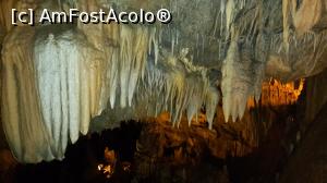 [P27] Pestera Dim-sirag de stalactite » foto by chrisstina
 - 
<span class="allrVoted glyphicon glyphicon-heart hidden" id="av878214"></span>
<a class="m-l-10 hidden" id="sv878214" onclick="voting_Foto_DelVot(,878214,6591)" role="button">șterge vot <span class="glyphicon glyphicon-remove"></span></a>
<a id="v9878214" class=" c-red"  onclick="voting_Foto_SetVot(878214)" role="button"><span class="glyphicon glyphicon-heart-empty"></span> <b>LIKE</b> = Votează poza</a> <img class="hidden"  id="f878214W9" src="/imagini/loader.gif" border="0" /><span class="AjErrMes hidden" id="e878214ErM"></span>