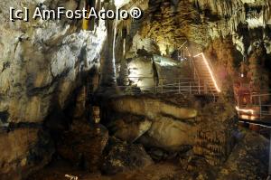 [P05] Interior Pestera Dim » foto by chrisstina
 - 
<span class="allrVoted glyphicon glyphicon-heart hidden" id="av878169"></span>
<a class="m-l-10 hidden" id="sv878169" onclick="voting_Foto_DelVot(,878169,6591)" role="button">șterge vot <span class="glyphicon glyphicon-remove"></span></a>
<a id="v9878169" class=" c-red"  onclick="voting_Foto_SetVot(878169)" role="button"><span class="glyphicon glyphicon-heart-empty"></span> <b>LIKE</b> = Votează poza</a> <img class="hidden"  id="f878169W9" src="/imagini/loader.gif" border="0" /><span class="AjErrMes hidden" id="e878169ErM"></span>