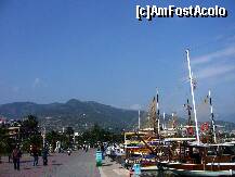 [P40] Alanya - faleza pe care ne-am plimbat in port in cautarea unui vaporas » foto by magdalena
 - 
<span class="allrVoted glyphicon glyphicon-heart hidden" id="av214181"></span>
<a class="m-l-10 hidden" id="sv214181" onclick="voting_Foto_DelVot(,214181,6591)" role="button">șterge vot <span class="glyphicon glyphicon-remove"></span></a>
<a id="v9214181" class=" c-red"  onclick="voting_Foto_SetVot(214181)" role="button"><span class="glyphicon glyphicon-heart-empty"></span> <b>LIKE</b> = Votează poza</a> <img class="hidden"  id="f214181W9" src="/imagini/loader.gif" border="0" /><span class="AjErrMes hidden" id="e214181ErM"></span>