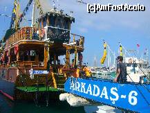 [P47] Alanya, vaporasul nostru care ne-a purtat in calatoria pe mare » foto by magdalena
 - 
<span class="allrVoted glyphicon glyphicon-heart hidden" id="av214188"></span>
<a class="m-l-10 hidden" id="sv214188" onclick="voting_Foto_DelVot(,214188,6591)" role="button">șterge vot <span class="glyphicon glyphicon-remove"></span></a>
<a id="v9214188" class=" c-red"  onclick="voting_Foto_SetVot(214188)" role="button"><span class="glyphicon glyphicon-heart-empty"></span> <b>LIKE</b> = Votează poza</a> <img class="hidden"  id="f214188W9" src="/imagini/loader.gif" border="0" /><span class="AjErrMes hidden" id="e214188ErM"></span>