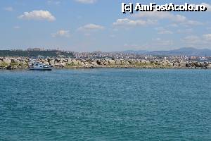 [P03] Portul... in zare se observa orasul – Canakkale » foto by RossoNerro
 - 
<span class="allrVoted glyphicon glyphicon-heart hidden" id="av361755"></span>
<a class="m-l-10 hidden" id="sv361755" onclick="voting_Foto_DelVot(,361755,6593)" role="button">șterge vot <span class="glyphicon glyphicon-remove"></span></a>
<a id="v9361755" class=" c-red"  onclick="voting_Foto_SetVot(361755)" role="button"><span class="glyphicon glyphicon-heart-empty"></span> <b>LIKE</b> = Votează poza</a> <img class="hidden"  id="f361755W9" src="/imagini/loader.gif" border="0" /><span class="AjErrMes hidden" id="e361755ErM"></span>