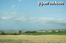 [P07] In drum spre Efes - vedere in drum spre Canakkale » foto by biancuta
 - 
<span class="allrVoted glyphicon glyphicon-heart hidden" id="av117757"></span>
<a class="m-l-10 hidden" id="sv117757" onclick="voting_Foto_DelVot(,117757,6593)" role="button">șterge vot <span class="glyphicon glyphicon-remove"></span></a>
<a id="v9117757" class=" c-red"  onclick="voting_Foto_SetVot(117757)" role="button"><span class="glyphicon glyphicon-heart-empty"></span> <b>LIKE</b> = Votează poza</a> <img class="hidden"  id="f117757W9" src="/imagini/loader.gif" border="0" /><span class="AjErrMes hidden" id="e117757ErM"></span>