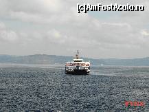 [P48] ferryboat care se dune in Asia. noi am terminat vacaanta. ce pacat. » foto by cosminp
 - 
<span class="allrVoted glyphicon glyphicon-heart hidden" id="av104616"></span>
<a class="m-l-10 hidden" id="sv104616" onclick="voting_Foto_DelVot(,104616,6593)" role="button">șterge vot <span class="glyphicon glyphicon-remove"></span></a>
<a id="v9104616" class=" c-red"  onclick="voting_Foto_SetVot(104616)" role="button"><span class="glyphicon glyphicon-heart-empty"></span> <b>LIKE</b> = Votează poza</a> <img class="hidden"  id="f104616W9" src="/imagini/loader.gif" border="0" /><span class="AjErrMes hidden" id="e104616ErM"></span>