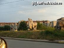 [P02] seara la prin Yambol Bulgaria » foto by geosler
 - 
<span class="allrVoted glyphicon glyphicon-heart hidden" id="av279080"></span>
<a class="m-l-10 hidden" id="sv279080" onclick="voting_Foto_DelVot(,279080,6593)" role="button">șterge vot <span class="glyphicon glyphicon-remove"></span></a>
<a id="v9279080" class=" c-red"  onclick="voting_Foto_SetVot(279080)" role="button"><span class="glyphicon glyphicon-heart-empty"></span> <b>LIKE</b> = Votează poza</a> <img class="hidden"  id="f279080W9" src="/imagini/loader.gif" border="0" /><span class="AjErrMes hidden" id="e279080ErM"></span>