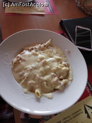 [P09] Terasa restaurantului Agrementul 3*, Geoagiu - Bai » foto by Dana2008
 - 
<span class="allrVoted glyphicon glyphicon-heart hidden" id="av877622"></span>
<a class="m-l-10 hidden" id="sv877622" onclick="voting_Foto_DelVot(,877622,6620)" role="button">șterge vot <span class="glyphicon glyphicon-remove"></span></a>
<a id="v9877622" class=" c-red"  onclick="voting_Foto_SetVot(877622)" role="button"><span class="glyphicon glyphicon-heart-empty"></span> <b>LIKE</b> = Votează poza</a> <img class="hidden"  id="f877622W9" src="/imagini/loader.gif" border="0" /><span class="AjErrMes hidden" id="e877622ErM"></span>