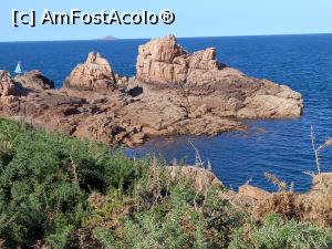 [P23] Coasta de Granit Roz » foto by Mika
 - 
<span class="allrVoted glyphicon glyphicon-heart hidden" id="av1280275"></span>
<a class="m-l-10 hidden" id="sv1280275" onclick="voting_Foto_DelVot(,1280275,6625)" role="button">șterge vot <span class="glyphicon glyphicon-remove"></span></a>
<a id="v91280275" class=" c-red"  onclick="voting_Foto_SetVot(1280275)" role="button"><span class="glyphicon glyphicon-heart-empty"></span> <b>LIKE</b> = Votează poza</a> <img class="hidden"  id="f1280275W9" src="/imagini/loader.gif" border="0" /><span class="AjErrMes hidden" id="e1280275ErM"></span>