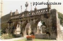 [P23] Porticuri, ogive si arcade strajuiesc intrarea in biserica » foto by dorgo
 - 
<span class="allrVoted glyphicon glyphicon-heart hidden" id="av105244"></span>
<a class="m-l-10 hidden" id="sv105244" onclick="voting_Foto_DelVot(,105244,6625)" role="button">șterge vot <span class="glyphicon glyphicon-remove"></span></a>
<a id="v9105244" class=" c-red"  onclick="voting_Foto_SetVot(105244)" role="button"><span class="glyphicon glyphicon-heart-empty"></span> <b>LIKE</b> = Votează poza</a> <img class="hidden"  id="f105244W9" src="/imagini/loader.gif" border="0" /><span class="AjErrMes hidden" id="e105244ErM"></span>