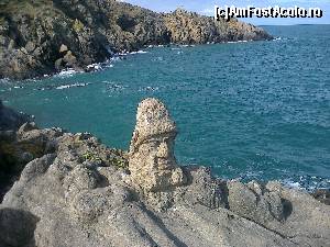 [P14] Una din cele 200 de sculpturi ale sitului Rotheneuf » foto by dorgo
 - 
<span class="allrVoted glyphicon glyphicon-heart hidden" id="av680177"></span>
<a class="m-l-10 hidden" id="sv680177" onclick="voting_Foto_DelVot(,680177,6625)" role="button">șterge vot <span class="glyphicon glyphicon-remove"></span></a>
<a id="v9680177" class=" c-red"  onclick="voting_Foto_SetVot(680177)" role="button"><span class="glyphicon glyphicon-heart-empty"></span> <b>LIKE</b> = Votează poza</a> <img class="hidden"  id="f680177W9" src="/imagini/loader.gif" border="0" /><span class="AjErrMes hidden" id="e680177ErM"></span>