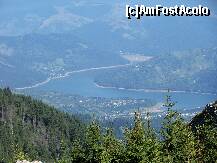 [P04] Lacul Izvorul Muntelui - vazut de la Piatra Lata » foto by Lumis66
 - 
<span class="allrVoted glyphicon glyphicon-heart hidden" id="av248390"></span>
<a class="m-l-10 hidden" id="sv248390" onclick="voting_Foto_DelVot(,248390,6639)" role="button">șterge vot <span class="glyphicon glyphicon-remove"></span></a>
<a id="v9248390" class=" c-red"  onclick="voting_Foto_SetVot(248390)" role="button"><span class="glyphicon glyphicon-heart-empty"></span> <b>LIKE</b> = Votează poza</a> <img class="hidden"  id="f248390W9" src="/imagini/loader.gif" border="0" /><span class="AjErrMes hidden" id="e248390ErM"></span>