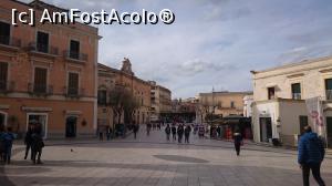 [P01] Piazza Vittorio Veneto, chiar la intrarea în orașul vechi.  » foto by Aurici
 - 
<span class="allrVoted glyphicon glyphicon-heart hidden" id="av738387"></span>
<a class="m-l-10 hidden" id="sv738387" onclick="voting_Foto_DelVot(,738387,6642)" role="button">șterge vot <span class="glyphicon glyphicon-remove"></span></a>
<a id="v9738387" class=" c-red"  onclick="voting_Foto_SetVot(738387)" role="button"><span class="glyphicon glyphicon-heart-empty"></span> <b>LIKE</b> = Votează poza</a> <img class="hidden"  id="f738387W9" src="/imagini/loader.gif" border="0" /><span class="AjErrMes hidden" id="e738387ErM"></span>
