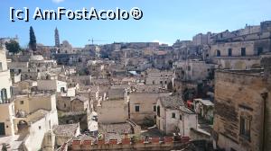 [P04] Primul punct de belvedere din piața Venetto, de la intrarea în orașul vechi, Matera. Se vede Catedrala care se vede aproape din orice parte a orașului. Se află situate în cel mai înalt punct al orașului iar turnul are 92 de m.  » foto by Aurici
 - 
<span class="allrVoted glyphicon glyphicon-heart hidden" id="av738398"></span>
<a class="m-l-10 hidden" id="sv738398" onclick="voting_Foto_DelVot(,738398,6642)" role="button">șterge vot <span class="glyphicon glyphicon-remove"></span></a>
<a id="v9738398" class=" c-red"  onclick="voting_Foto_SetVot(738398)" role="button"><span class="glyphicon glyphicon-heart-empty"></span> <b>LIKE</b> = Votează poza</a> <img class="hidden"  id="f738398W9" src="/imagini/loader.gif" border="0" /><span class="AjErrMes hidden" id="e738398ErM"></span>