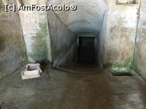 [P65] Matera, una din peșterile care au fost locuite. Aici spre pivnițe.  » foto by Aurici
 - 
<span class="allrVoted glyphicon glyphicon-heart hidden" id="av738514"></span>
<a class="m-l-10 hidden" id="sv738514" onclick="voting_Foto_DelVot(,738514,6642)" role="button">șterge vot <span class="glyphicon glyphicon-remove"></span></a>
<a id="v9738514" class=" c-red"  onclick="voting_Foto_SetVot(738514)" role="button"><span class="glyphicon glyphicon-heart-empty"></span> <b>LIKE</b> = Votează poza</a> <img class="hidden"  id="f738514W9" src="/imagini/loader.gif" border="0" /><span class="AjErrMes hidden" id="e738514ErM"></span>