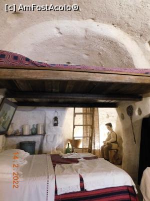 [P68] L’Antica Casa Grotta: dormitor şi wc » foto by irinad
 - 
<span class="allrVoted glyphicon glyphicon-heart hidden" id="av1323908"></span>
<a class="m-l-10 hidden" id="sv1323908" onclick="voting_Foto_DelVot(,1323908,6642)" role="button">șterge vot <span class="glyphicon glyphicon-remove"></span></a>
<a id="v91323908" class=" c-red"  onclick="voting_Foto_SetVot(1323908)" role="button"><span class="glyphicon glyphicon-heart-empty"></span> <b>LIKE</b> = Votează poza</a> <img class="hidden"  id="f1323908W9" src="/imagini/loader.gif" border="0" /><span class="AjErrMes hidden" id="e1323908ErM"></span>