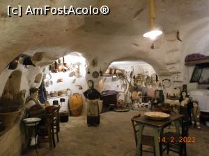 [P71] L’Antica Casa Grotta: imagine de ansamblu » foto by irinad
 - 
<span class="allrVoted glyphicon glyphicon-heart hidden" id="av1323911"></span>
<a class="m-l-10 hidden" id="sv1323911" onclick="voting_Foto_DelVot(,1323911,6642)" role="button">șterge vot <span class="glyphicon glyphicon-remove"></span></a>
<a id="v91323911" class=" c-red"  onclick="voting_Foto_SetVot(1323911)" role="button"><span class="glyphicon glyphicon-heart-empty"></span> <b>LIKE</b> = Votează poza</a> <img class="hidden"  id="f1323911W9" src="/imagini/loader.gif" border="0" /><span class="AjErrMes hidden" id="e1323911ErM"></span>