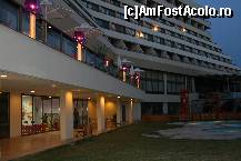 [P04] Hotelul Sithonia pe seara cand am ajuns » foto by TEOANCA
 - 
<span class="allrVoted glyphicon glyphicon-heart hidden" id="av156365"></span>
<a class="m-l-10 hidden" id="sv156365" onclick="voting_Foto_DelVot(,156365,6659)" role="button">șterge vot <span class="glyphicon glyphicon-remove"></span></a>
<a id="v9156365" class=" c-red"  onclick="voting_Foto_SetVot(156365)" role="button"><span class="glyphicon glyphicon-heart-empty"></span> <b>LIKE</b> = Votează poza</a> <img class="hidden"  id="f156365W9" src="/imagini/loader.gif" border="0" /><span class="AjErrMes hidden" id="e156365ErM"></span>