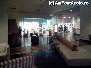 [P17] magazinele din interiorul resortului...  » foto by viorelpop
 - 
<span class="allrVoted glyphicon glyphicon-heart hidden" id="av634693"></span>
<a class="m-l-10 hidden" id="sv634693" onclick="voting_Foto_DelVot(,634693,6659)" role="button">șterge vot <span class="glyphicon glyphicon-remove"></span></a>
<a id="v9634693" class=" c-red"  onclick="voting_Foto_SetVot(634693)" role="button"><span class="glyphicon glyphicon-heart-empty"></span> <b>LIKE</b> = Votează poza</a> <img class="hidden"  id="f634693W9" src="/imagini/loader.gif" border="0" /><span class="AjErrMes hidden" id="e634693ErM"></span>