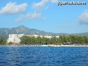 [P39] Hotelul Sithonia văzut de pe mare » foto by aalinutza1981
 - 
<span class="allrVoted glyphicon glyphicon-heart hidden" id="av584084"></span>
<a class="m-l-10 hidden" id="sv584084" onclick="voting_Foto_DelVot(,584084,6659)" role="button">șterge vot <span class="glyphicon glyphicon-remove"></span></a>
<a id="v9584084" class=" c-red"  onclick="voting_Foto_SetVot(584084)" role="button"><span class="glyphicon glyphicon-heart-empty"></span> <b>LIKE</b> = Votează poza</a> <img class="hidden"  id="f584084W9" src="/imagini/loader.gif" border="0" /><span class="AjErrMes hidden" id="e584084ErM"></span>