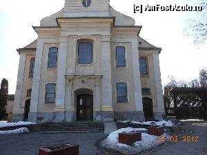 [P21] Odorheiu Secuiesc - Intrarea în Biserica Romano-Catolică.  » foto by iulianic
 - 
<span class="allrVoted glyphicon glyphicon-heart hidden" id="av404039"></span>
<a class="m-l-10 hidden" id="sv404039" onclick="voting_Foto_DelVot(,404039,6675)" role="button">șterge vot <span class="glyphicon glyphicon-remove"></span></a>
<a id="v9404039" class=" c-red"  onclick="voting_Foto_SetVot(404039)" role="button"><span class="glyphicon glyphicon-heart-empty"></span> <b>LIKE</b> = Votează poza</a> <img class="hidden"  id="f404039W9" src="/imagini/loader.gif" border="0" /><span class="AjErrMes hidden" id="e404039ErM"></span>