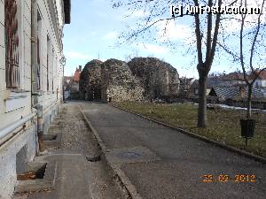 [P50] Odorheiu Secuiesc - În spatele Grupului şcolar Eötvös József, rămăşiţele Cetaţii Odorheiului.  » foto by iulianic
 - 
<span class="allrVoted glyphicon glyphicon-heart hidden" id="av404069"></span>
<a class="m-l-10 hidden" id="sv404069" onclick="voting_Foto_DelVot(,404069,6675)" role="button">șterge vot <span class="glyphicon glyphicon-remove"></span></a>
<a id="v9404069" class=" c-red"  onclick="voting_Foto_SetVot(404069)" role="button"><span class="glyphicon glyphicon-heart-empty"></span> <b>LIKE</b> = Votează poza</a> <img class="hidden"  id="f404069W9" src="/imagini/loader.gif" border="0" /><span class="AjErrMes hidden" id="e404069ErM"></span>