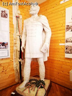 [P34] Muzeul Apelor Minerale; statuia lui Balazs Orban, „cel mai mare dintre secui” » foto by crismis
 - 
<span class="allrVoted glyphicon glyphicon-heart hidden" id="av1198000"></span>
<a class="m-l-10 hidden" id="sv1198000" onclick="voting_Foto_DelVot(,1198000,6675)" role="button">șterge vot <span class="glyphicon glyphicon-remove"></span></a>
<a id="v91198000" class=" c-red"  onclick="voting_Foto_SetVot(1198000)" role="button"><span class="glyphicon glyphicon-heart-empty"></span> <b>LIKE</b> = Votează poza</a> <img class="hidden"  id="f1198000W9" src="/imagini/loader.gif" border="0" /><span class="AjErrMes hidden" id="e1198000ErM"></span>