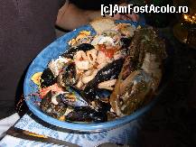 [P01] De fapt  era o 'Zuppa di pesce' » foto by Veioza
 - 
<span class="allrVoted glyphicon glyphicon-heart hidden" id="av169999"></span>
<a class="m-l-10 hidden" id="sv169999" onclick="voting_Foto_DelVot(,169999,6694)" role="button">șterge vot <span class="glyphicon glyphicon-remove"></span></a>
<a id="v9169999" class=" c-red"  onclick="voting_Foto_SetVot(169999)" role="button"><span class="glyphicon glyphicon-heart-empty"></span> <b>LIKE</b> = Votează poza</a> <img class="hidden"  id="f169999W9" src="/imagini/loader.gif" border="0" /><span class="AjErrMes hidden" id="e169999ErM"></span>