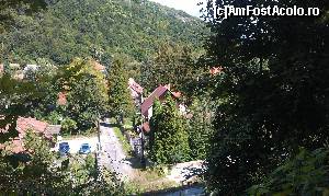 [P12] Pensiuni mai jos de stațiune. Stațiunea Lillafured din apropierea orașului Miskolc, Ungaria.  » foto by traian.leuca †
 - 
<span class="allrVoted glyphicon glyphicon-heart hidden" id="av664390"></span>
<a class="m-l-10 hidden" id="sv664390" onclick="voting_Foto_DelVot(,664390,6695)" role="button">șterge vot <span class="glyphicon glyphicon-remove"></span></a>
<a id="v9664390" class=" c-red"  onclick="voting_Foto_SetVot(664390)" role="button"><span class="glyphicon glyphicon-heart-empty"></span> <b>LIKE</b> = Votează poza</a> <img class="hidden"  id="f664390W9" src="/imagini/loader.gif" border="0" /><span class="AjErrMes hidden" id="e664390ErM"></span>
