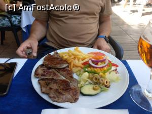 [P07] Ceva de porc...  » foto by maryka
 - 
<span class="allrVoted glyphicon glyphicon-heart hidden" id="av1117249"></span>
<a class="m-l-10 hidden" id="sv1117249" onclick="voting_Foto_DelVot(,1117249,6706)" role="button">șterge vot <span class="glyphicon glyphicon-remove"></span></a>
<a id="v91117249" class=" c-red"  onclick="voting_Foto_SetVot(1117249)" role="button"><span class="glyphicon glyphicon-heart-empty"></span> <b>LIKE</b> = Votează poza</a> <img class="hidden"  id="f1117249W9" src="/imagini/loader.gif" border="0" /><span class="AjErrMes hidden" id="e1117249ErM"></span>