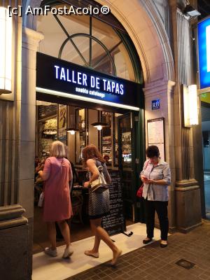 [P08] Taller de Tapas; intrarea » foto by crismis
 - 
<span class="allrVoted glyphicon glyphicon-heart hidden" id="av1142658"></span>
<a class="m-l-10 hidden" id="sv1142658" onclick="voting_Foto_DelVot(,1142658,6706)" role="button">șterge vot <span class="glyphicon glyphicon-remove"></span></a>
<a id="v91142658" class=" c-red"  onclick="voting_Foto_SetVot(1142658)" role="button"><span class="glyphicon glyphicon-heart-empty"></span> <b>LIKE</b> = Votează poza</a> <img class="hidden"  id="f1142658W9" src="/imagini/loader.gif" border="0" /><span class="AjErrMes hidden" id="e1142658ErM"></span>