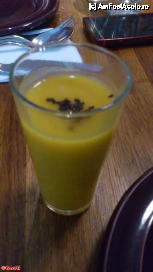 [P15] Gazpacho, o supă-cremă din dovleac şi cartofi, cu puţin chimen.  » foto by Costi
 - 
<span class="allrVoted glyphicon glyphicon-heart hidden" id="av480465"></span>
<a class="m-l-10 hidden" id="sv480465" onclick="voting_Foto_DelVot(,480465,6706)" role="button">șterge vot <span class="glyphicon glyphicon-remove"></span></a>
<a id="v9480465" class=" c-red"  onclick="voting_Foto_SetVot(480465)" role="button"><span class="glyphicon glyphicon-heart-empty"></span> <b>LIKE</b> = Votează poza</a> <img class="hidden"  id="f480465W9" src="/imagini/loader.gif" border="0" /><span class="AjErrMes hidden" id="e480465ErM"></span>