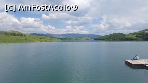 [P30] Bosnia, lacul de la Gacko, în vârful dealului. Un loc foarte, foarte frumos.  » foto by Aurici
 - 
<span class="allrVoted glyphicon glyphicon-heart hidden" id="av988312"></span>
<a class="m-l-10 hidden" id="sv988312" onclick="voting_Foto_DelVot(,988312,6716)" role="button">șterge vot <span class="glyphicon glyphicon-remove"></span></a>
<a id="v9988312" class=" c-red"  onclick="voting_Foto_SetVot(988312)" role="button"><span class="glyphicon glyphicon-heart-empty"></span> <b>LIKE</b> = Votează poza</a> <img class="hidden"  id="f988312W9" src="/imagini/loader.gif" border="0" /><span class="AjErrMes hidden" id="e988312ErM"></span>
