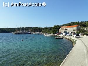[P41] Golful Zaton și micuțul port.  » foto by Aurici
 - 
<span class="allrVoted glyphicon glyphicon-heart hidden" id="av988323"></span>
<a class="m-l-10 hidden" id="sv988323" onclick="voting_Foto_DelVot(,988323,6716)" role="button">șterge vot <span class="glyphicon glyphicon-remove"></span></a>
<a id="v9988323" class=" c-red"  onclick="voting_Foto_SetVot(988323)" role="button"><span class="glyphicon glyphicon-heart-empty"></span> <b>LIKE</b> = Votează poza</a> <img class="hidden"  id="f988323W9" src="/imagini/loader.gif" border="0" /><span class="AjErrMes hidden" id="e988323ErM"></span>