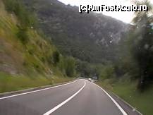 [P31] Peisaj splendid pe A8, spre Pazin. Starea drumului, perfectă » foto by Costi
 - 
<span class="allrVoted glyphicon glyphicon-heart hidden" id="av132976"></span>
<a class="m-l-10 hidden" id="sv132976" onclick="voting_Foto_DelVot(,132976,6716)" role="button">șterge vot <span class="glyphicon glyphicon-remove"></span></a>
<a id="v9132976" class=" c-red"  onclick="voting_Foto_SetVot(132976)" role="button"><span class="glyphicon glyphicon-heart-empty"></span> <b>LIKE</b> = Votează poza</a> <img class="hidden"  id="f132976W9" src="/imagini/loader.gif" border="0" /><span class="AjErrMes hidden" id="e132976ErM"></span>