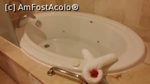 [P24] Alte două săptămâni în Paradis - cada cu duş şi jacuzzi din baie » foto by nicole33
 - 
<span class="allrVoted glyphicon glyphicon-heart hidden" id="av1044907"></span>
<a class="m-l-10 hidden" id="sv1044907" onclick="voting_Foto_DelVot(,1044907,6729)" role="button">șterge vot <span class="glyphicon glyphicon-remove"></span></a>
<a id="v91044907" class=" c-red"  onclick="voting_Foto_SetVot(1044907)" role="button"><span class="glyphicon glyphicon-heart-empty"></span> <b>LIKE</b> = Votează poza</a> <img class="hidden"  id="f1044907W9" src="/imagini/loader.gif" border="0" /><span class="AjErrMes hidden" id="e1044907ErM"></span>