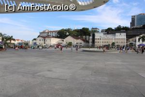 [P75] Rio de Janeiro, Imensa Praça Mauá, Clădiri frumoase și Mănăstirea Sao Bento în dreapta sus pe deal » foto by mprofeanu
 - 
<span class="allrVoted glyphicon glyphicon-heart hidden" id="av1100494"></span>
<a class="m-l-10 hidden" id="sv1100494" onclick="voting_Foto_DelVot(,1100494,6730)" role="button">șterge vot <span class="glyphicon glyphicon-remove"></span></a>
<a id="v91100494" class=" c-red"  onclick="voting_Foto_SetVot(1100494)" role="button"><span class="glyphicon glyphicon-heart-empty"></span> <b>LIKE</b> = Votează poza</a> <img class="hidden"  id="f1100494W9" src="/imagini/loader.gif" border="0" /><span class="AjErrMes hidden" id="e1100494ErM"></span>