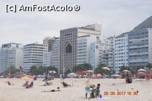 [P04] Plaja Copacabana din Rio de Janeiro » foto by Pușcașu Marin
 - 
<span class="allrVoted glyphicon glyphicon-heart hidden" id="av942242"></span>
<a class="m-l-10 hidden" id="sv942242" onclick="voting_Foto_DelVot(,942242,6730)" role="button">șterge vot <span class="glyphicon glyphicon-remove"></span></a>
<a id="v9942242" class=" c-red"  onclick="voting_Foto_SetVot(942242)" role="button"><span class="glyphicon glyphicon-heart-empty"></span> <b>LIKE</b> = Votează poza</a> <img class="hidden"  id="f942242W9" src="/imagini/loader.gif" border="0" /><span class="AjErrMes hidden" id="e942242ErM"></span>