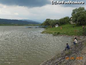 [P54] Pucioasa - Lacul de acumulare.  » foto by iulianic
 - 
<span class="allrVoted glyphicon glyphicon-heart hidden" id="av632738"></span>
<a class="m-l-10 hidden" id="sv632738" onclick="voting_Foto_DelVot(,632738,6734)" role="button">șterge vot <span class="glyphicon glyphicon-remove"></span></a>
<a id="v9632738" class=" c-red"  onclick="voting_Foto_SetVot(632738)" role="button"><span class="glyphicon glyphicon-heart-empty"></span> <b>LIKE</b> = Votează poza</a> <img class="hidden"  id="f632738W9" src="/imagini/loader.gif" border="0" /><span class="AjErrMes hidden" id="e632738ErM"></span>