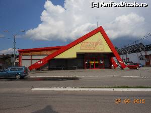 [P56] Pucioasa - MiniMAX în renovare.  » foto by iulianic
 - 
<span class="allrVoted glyphicon glyphicon-heart hidden" id="av632740"></span>
<a class="m-l-10 hidden" id="sv632740" onclick="voting_Foto_DelVot(,632740,6734)" role="button">șterge vot <span class="glyphicon glyphicon-remove"></span></a>
<a id="v9632740" class=" c-red"  onclick="voting_Foto_SetVot(632740)" role="button"><span class="glyphicon glyphicon-heart-empty"></span> <b>LIKE</b> = Votează poza</a> <img class="hidden"  id="f632740W9" src="/imagini/loader.gif" border="0" /><span class="AjErrMes hidden" id="e632740ErM"></span>