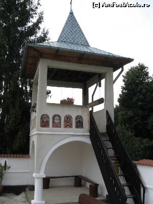 [P06] Clopotniță la mănăstirea Bunea » foto by tata123 🔱
 - 
<span class="allrVoted glyphicon glyphicon-heart hidden" id="av555167"></span>
<a class="m-l-10 hidden" id="sv555167" onclick="voting_Foto_DelVot(,555167,6734)" role="button">șterge vot <span class="glyphicon glyphicon-remove"></span></a>
<a id="v9555167" class=" c-red"  onclick="voting_Foto_SetVot(555167)" role="button"><span class="glyphicon glyphicon-heart-empty"></span> <b>LIKE</b> = Votează poza</a> <img class="hidden"  id="f555167W9" src="/imagini/loader.gif" border="0" /><span class="AjErrMes hidden" id="e555167ErM"></span>