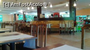 [P06] Restaurantul Amelia unde se servea masa » foto by charisteas
 - 
<span class="allrVoted glyphicon glyphicon-heart hidden" id="av759644"></span>
<a class="m-l-10 hidden" id="sv759644" onclick="voting_Foto_DelVot(,759644,6746)" role="button">șterge vot <span class="glyphicon glyphicon-remove"></span></a>
<a id="v9759644" class=" c-red"  onclick="voting_Foto_SetVot(759644)" role="button"><span class="glyphicon glyphicon-heart-empty"></span> <b>LIKE</b> = Votează poza</a> <img class="hidden"  id="f759644W9" src="/imagini/loader.gif" border="0" /><span class="AjErrMes hidden" id="e759644ErM"></span>
