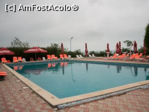 [P23] Piscina de la Capitol » foto by cristina47*
 - 
<span class="allrVoted glyphicon glyphicon-heart hidden" id="av861497"></span>
<a class="m-l-10 hidden" id="sv861497" onclick="voting_Foto_DelVot(,861497,6754)" role="button">șterge vot <span class="glyphicon glyphicon-remove"></span></a>
<a id="v9861497" class=" c-red"  onclick="voting_Foto_SetVot(861497)" role="button"><span class="glyphicon glyphicon-heart-empty"></span> <b>LIKE</b> = Votează poza</a> <img class="hidden"  id="f861497W9" src="/imagini/loader.gif" border="0" /><span class="AjErrMes hidden" id="e861497ErM"></span>