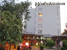 [P02] Seara devreme, la Hotel Delta. Se observă că lămpile şi firmele sunt deja aprinse. Foarte frumos!  » foto by Neptunus
 - 
<span class="allrVoted glyphicon glyphicon-heart hidden" id="av478385"></span>
<a class="m-l-10 hidden" id="sv478385" onclick="voting_Foto_DelVot(,478385,6754)" role="button">șterge vot <span class="glyphicon glyphicon-remove"></span></a>
<a id="v9478385" class=" c-red"  onclick="voting_Foto_SetVot(478385)" role="button"><span class="glyphicon glyphicon-heart-empty"></span> <b>LIKE</b> = Votează poza</a> <img class="hidden"  id="f478385W9" src="/imagini/loader.gif" border="0" /><span class="AjErrMes hidden" id="e478385ErM"></span>