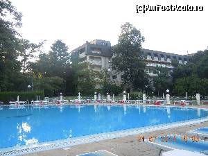 [P03] Piscina exterioara de langa hotelul Lotos » foto by aurelian14
 - 
<span class="allrVoted glyphicon glyphicon-heart hidden" id="av538665"></span>
<a class="m-l-10 hidden" id="sv538665" onclick="voting_Foto_DelVot(,538665,6761)" role="button">șterge vot <span class="glyphicon glyphicon-remove"></span></a>
<a id="v9538665" class=" c-red"  onclick="voting_Foto_SetVot(538665)" role="button"><span class="glyphicon glyphicon-heart-empty"></span> <b>LIKE</b> = Votează poza</a> <img class="hidden"  id="f538665W9" src="/imagini/loader.gif" border="0" /><span class="AjErrMes hidden" id="e538665ErM"></span>