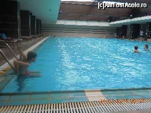 [P08] Piscina interioara de la hotelul Imperial, acces gratuit pt. turistii cu AI de la Nympha, ,, » foto by aurelian14
 - 
<span class="allrVoted glyphicon glyphicon-heart hidden" id="av538687"></span>
<a class="m-l-10 hidden" id="sv538687" onclick="voting_Foto_DelVot(,538687,6761)" role="button">șterge vot <span class="glyphicon glyphicon-remove"></span></a>
<a id="v9538687" class=" c-red"  onclick="voting_Foto_SetVot(538687)" role="button"><span class="glyphicon glyphicon-heart-empty"></span> <b>LIKE</b> = Votează poza</a> <img class="hidden"  id="f538687W9" src="/imagini/loader.gif" border="0" /><span class="AjErrMes hidden" id="e538687ErM"></span>
