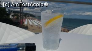 [P12] Bulgarian gin » foto by iancusabin
 - 
<span class="allrVoted glyphicon glyphicon-heart hidden" id="av967977"></span>
<a class="m-l-10 hidden" id="sv967977" onclick="voting_Foto_DelVot(,967977,6761)" role="button">șterge vot <span class="glyphicon glyphicon-remove"></span></a>
<a id="v9967977" class=" c-red"  onclick="voting_Foto_SetVot(967977)" role="button"><span class="glyphicon glyphicon-heart-empty"></span> <b>LIKE</b> = Votează poza</a> <img class="hidden"  id="f967977W9" src="/imagini/loader.gif" border="0" /><span class="AjErrMes hidden" id="e967977ErM"></span>