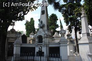 [P33] Buenos Aires, Cementerio de la Recoleta, Panteón de los Ciudadanos Meritorios - Panteonul Cetățenilor Meritorii, Mormântul Guillermo Rawson medic, politician de origine americană » foto by mprofeanu
 - 
<span class="allrVoted glyphicon glyphicon-heart hidden" id="av1160712"></span>
<a class="m-l-10 hidden" id="sv1160712" onclick="voting_Foto_DelVot(,1160712,6764)" role="button">șterge vot <span class="glyphicon glyphicon-remove"></span></a>
<a id="v91160712" class=" c-red"  onclick="voting_Foto_SetVot(1160712)" role="button"><span class="glyphicon glyphicon-heart-empty"></span> <b>LIKE</b> = Votează poza</a> <img class="hidden"  id="f1160712W9" src="/imagini/loader.gif" border="0" /><span class="AjErrMes hidden" id="e1160712ErM"></span>